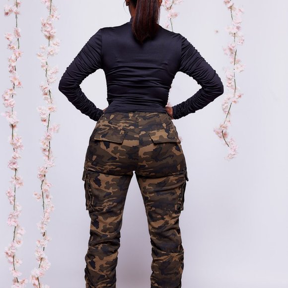 Kiwi's Boutique ALL OVER ME TOP (BLACK) - Picture 2 of 2